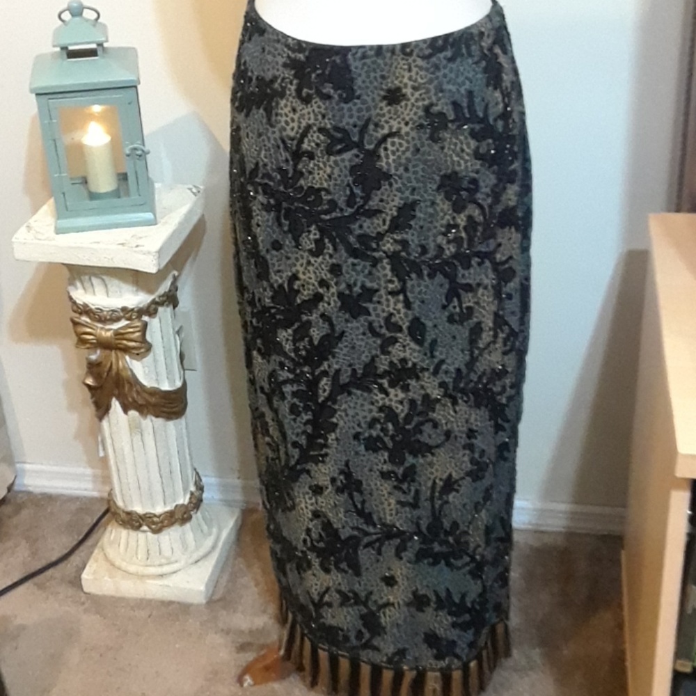 Gorgeous Dolce beaded skirt with fringe